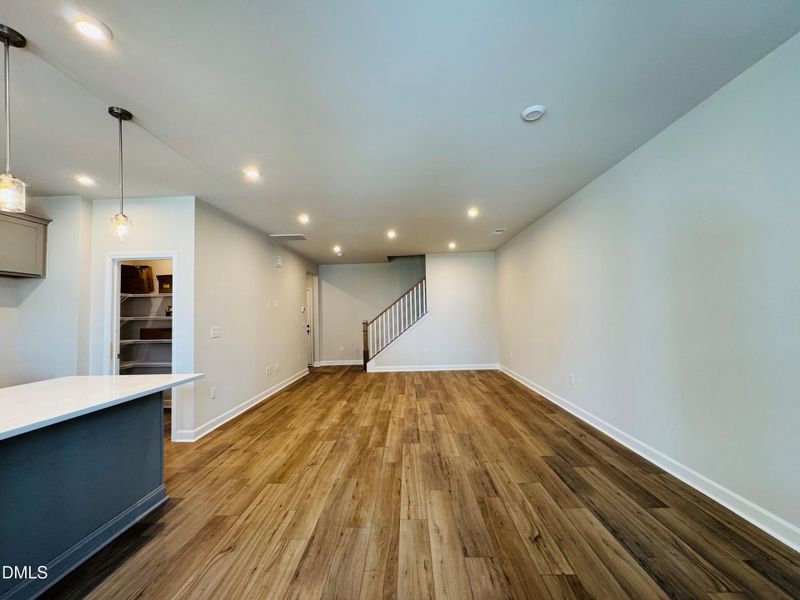 HVM106 dining and family room