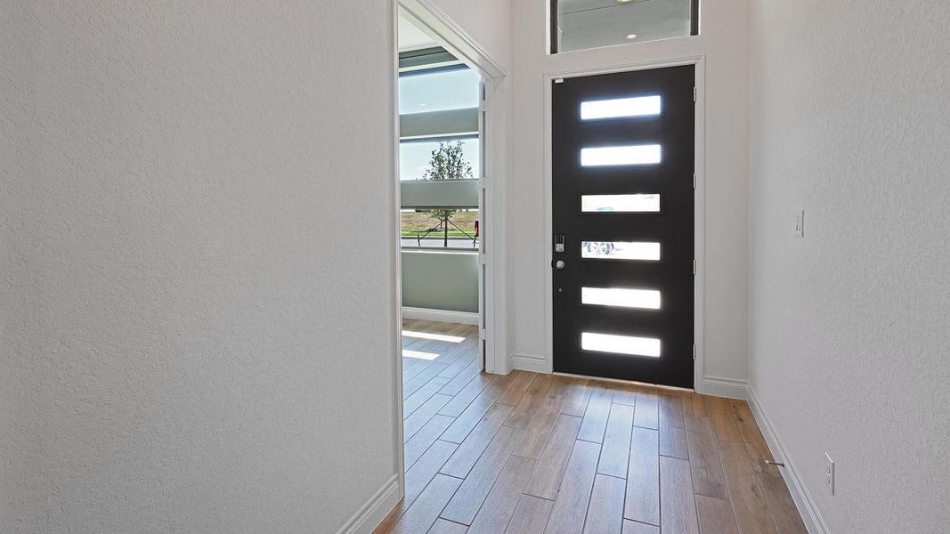 Spacious, unfurnished interior of a new home in Veramendi 50', New Braunfels (Image 21). Spacious, unfurnished interior of a new home in Veramendi 50', New Braunfels (Image 21).