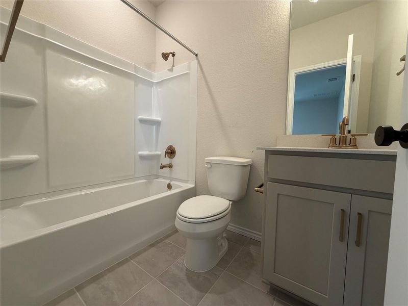 Furnished interior view inside a new home in Lariat, Liberty Hill (Image 10). Furnished interior view inside a new home in Lariat, Liberty Hill (Image 10).