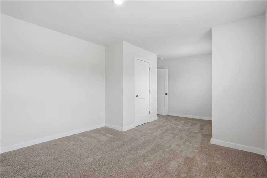 Spacious, unfurnished interior of a new home in Fern Dale, Fairburn (Image 9). Spacious, unfurnished interior of a new home in Fern Dale, Fairburn (Image 9).