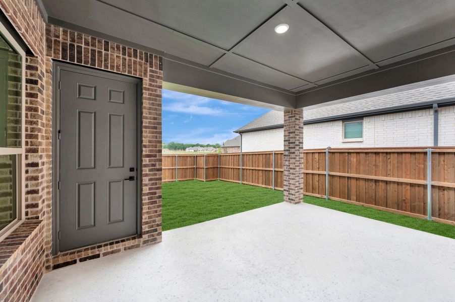 Exterior details and patio area of a home in Elements at Viridian - Signature Series, Arlington (Image 4). Exterior details and patio area of a home in Elements at Viridian - Signature Series, Arlington (Image 4).
