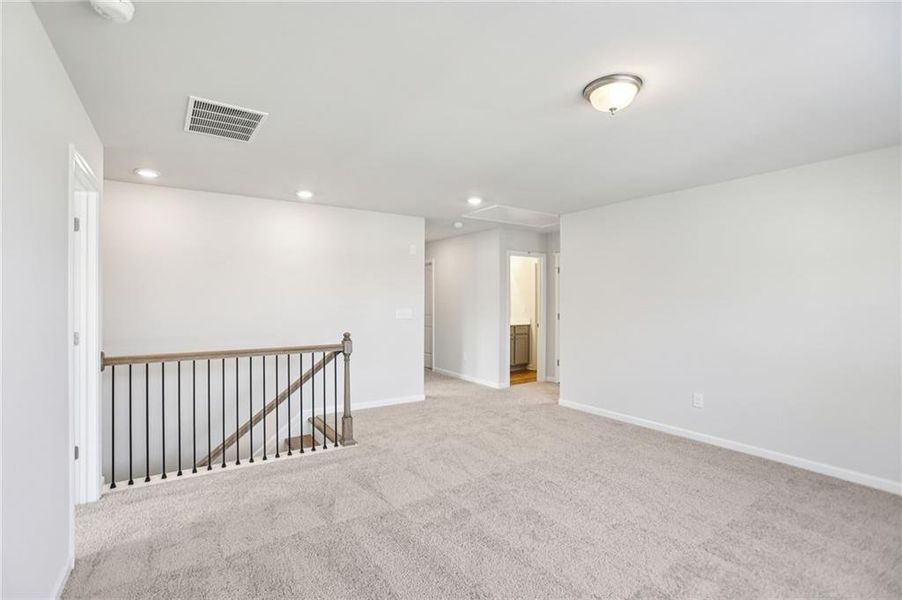 Spacious, unfurnished interior of a new home in Burchwood, Stockbridge (Image 15). Spacious, unfurnished interior of a new home in Burchwood, Stockbridge (Image 15).