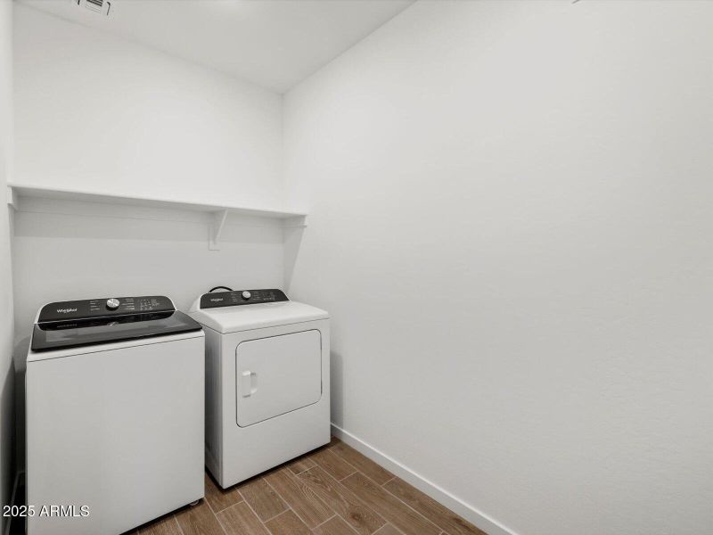 Included Washer & Dryer Included Washer & Dryer