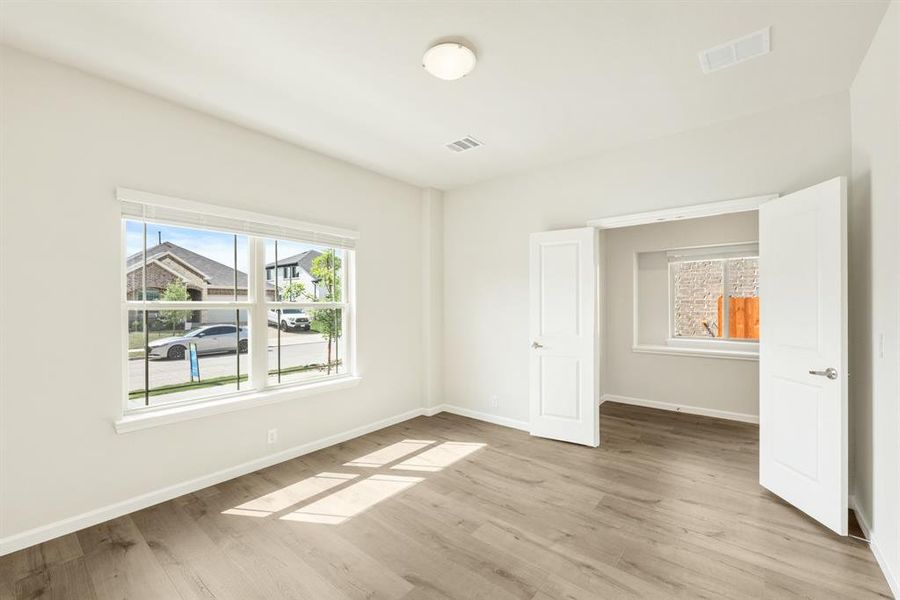 Spacious, unfurnished interior of a new home in Heartland Elements, Heartland (Image 29). Spacious, unfurnished interior of a new home in Heartland Elements, Heartland (Image 29).