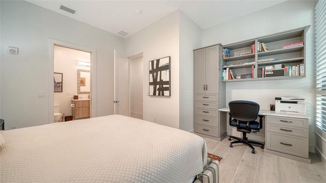 Furnished interior view inside a new home in , Sarasota (Image 36).