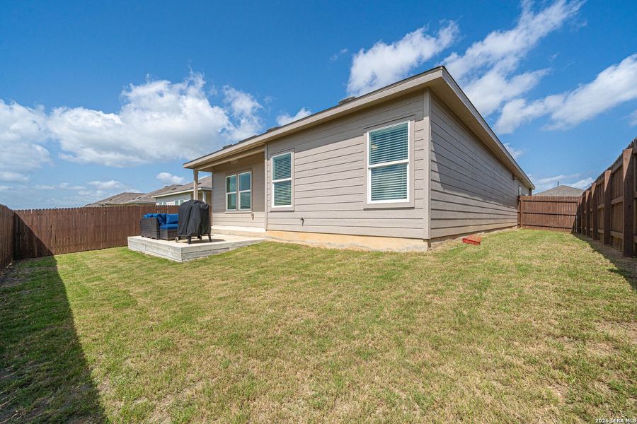 Exterior details and patio area of a home in Hidden Trails, Bulverde (Image 4).