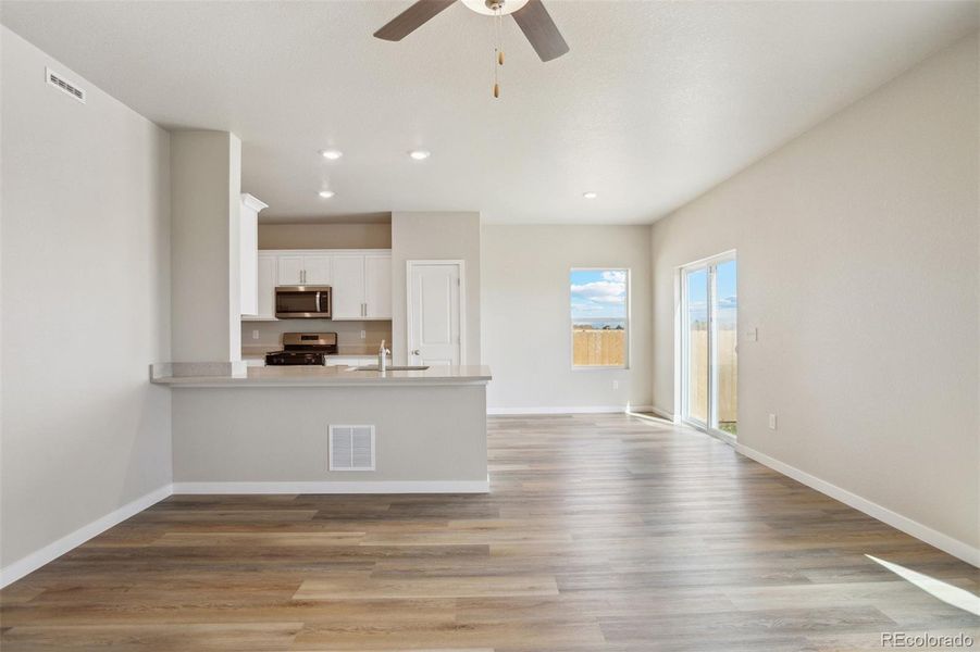 Spacious, unfurnished interior of a new home in Bennett Ranch, Bennett (Image 11).