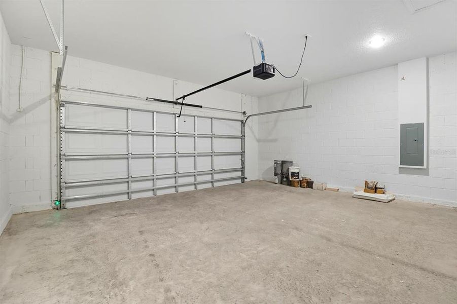 Image 35 of a home in .