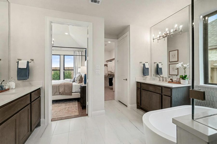 Braeswood Primary Bath