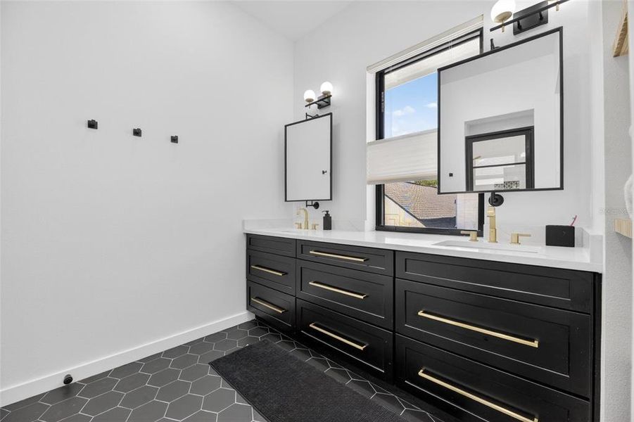 Furnished interior view inside a new home in , Tampa (Image 35).