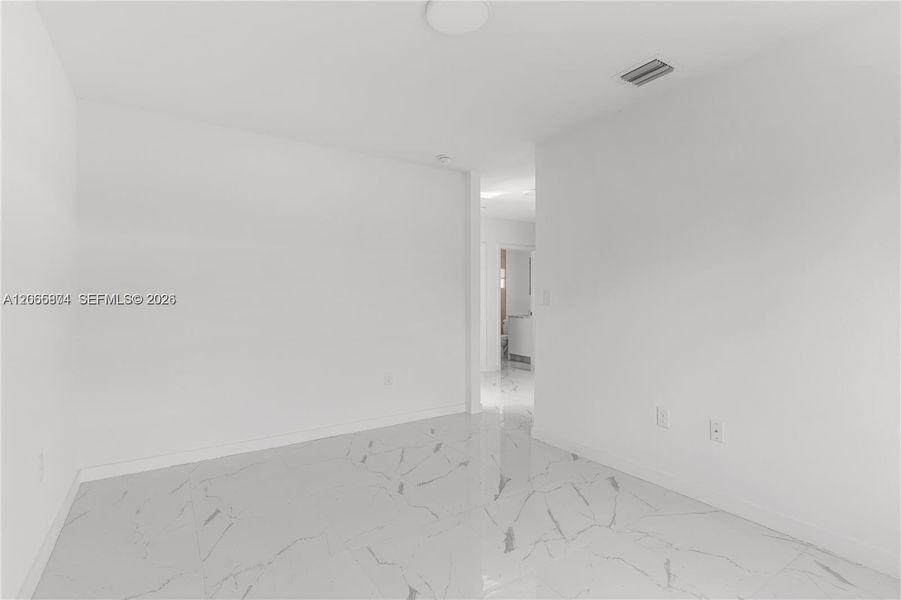Spacious, unfurnished interior of a new home in , Homestead (Image 12).