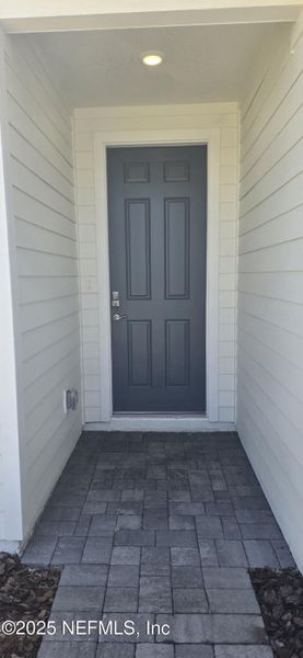 Spacious, unfurnished interior of a new home in Colbert Landings, Palm Coast (Image 26).