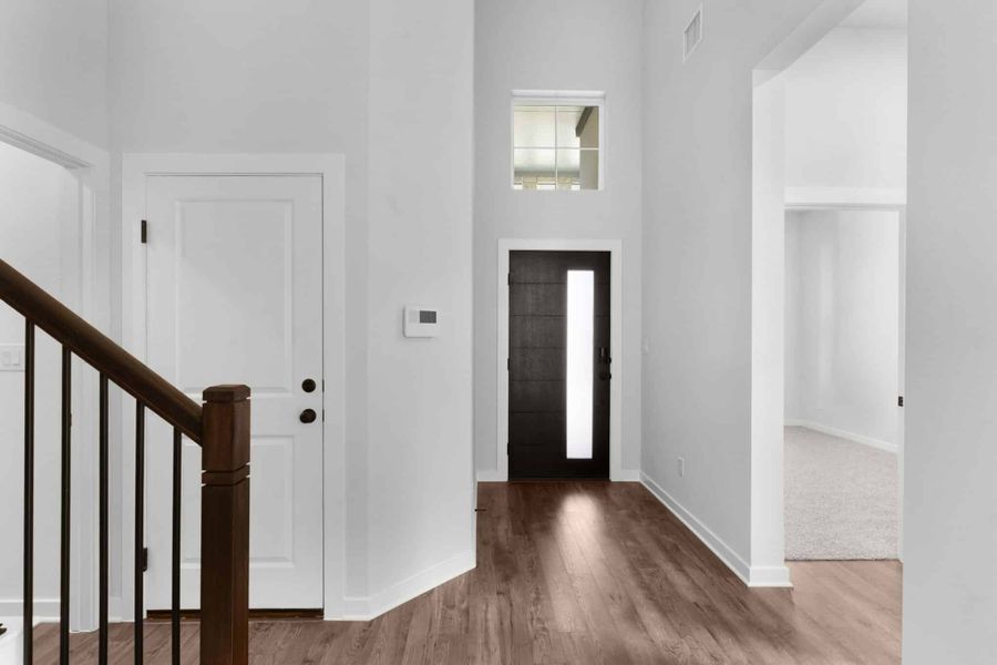 Spacious, unfurnished interior of a new home in Nolina, Georgetown (Image 16).