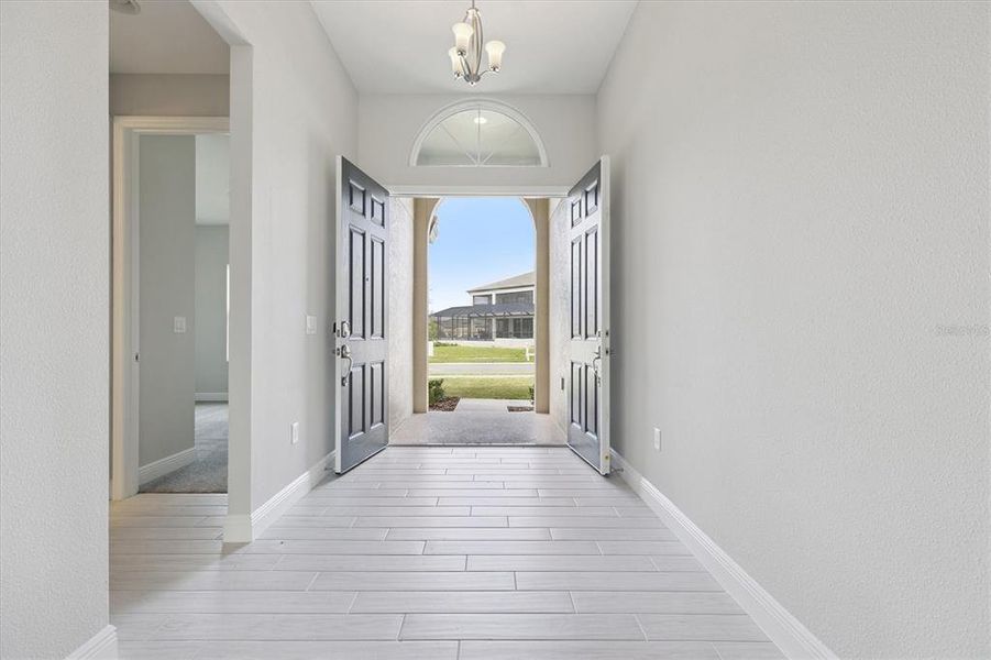 Spacious, unfurnished interior of a new home in Caldera, Spring Hill (Image 24).