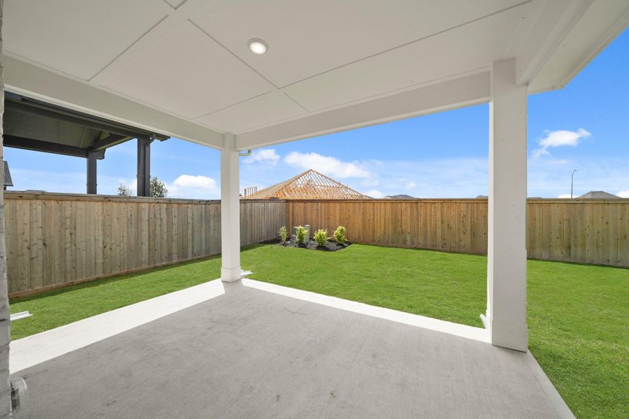 Image 19 of a home in Bridgeland 45', 50', 70'.