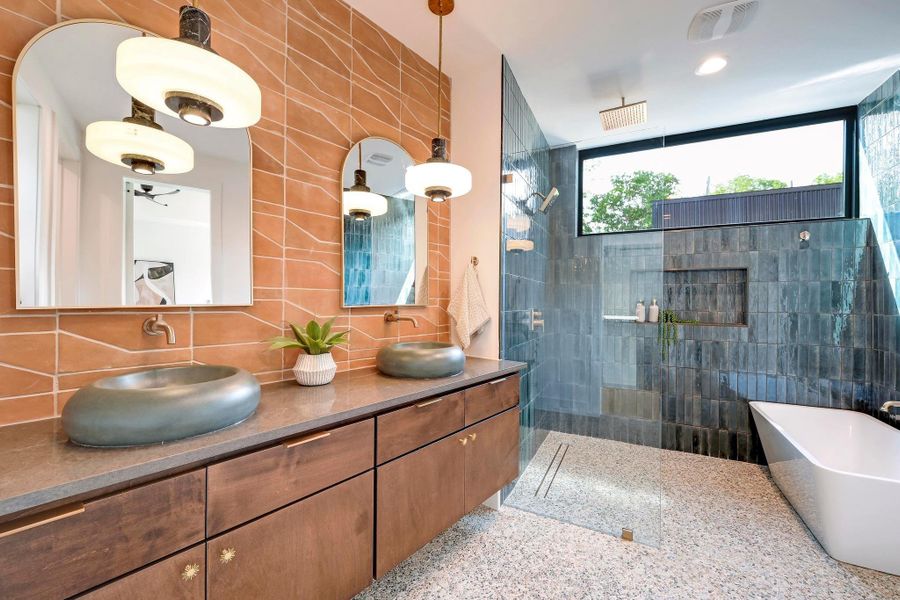 Furnished interior view inside a new home in , Austin (Image 22). Furnished interior view inside a new home in , Austin (Image 22).