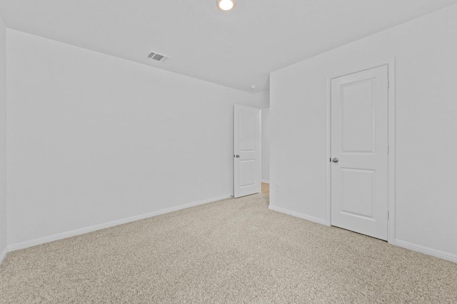 Spacious, unfurnished interior of a new home in Bar W Ranch, Leander (Image 32). Spacious, unfurnished interior of a new home in Bar W Ranch, Leander (Image 32).