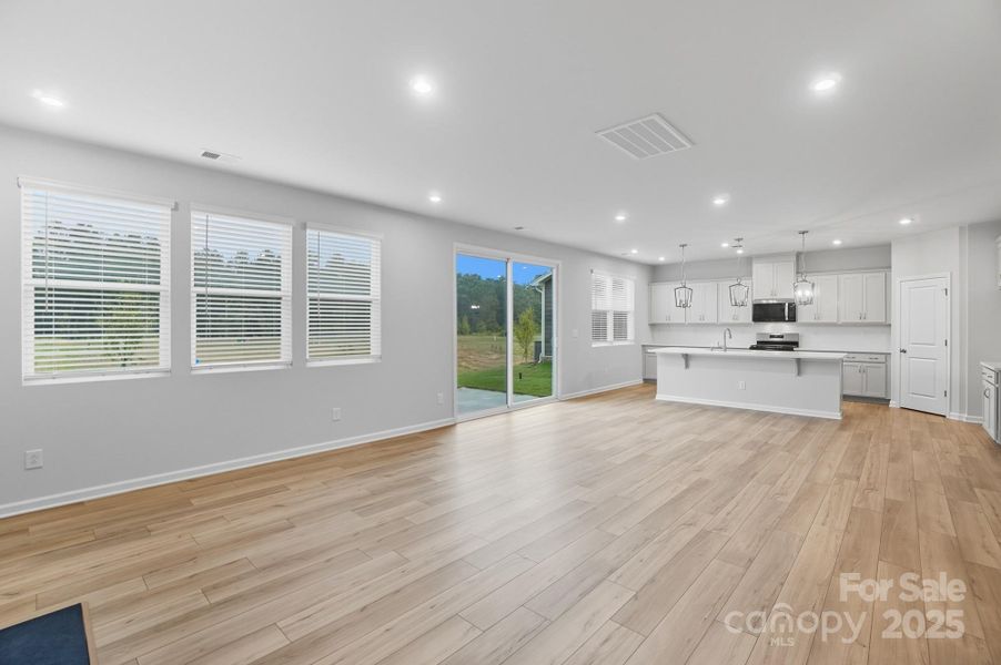 Spacious, unfurnished interior of a new home in Waxhaw Landing, Monroe (Image 23). Spacious, unfurnished interior of a new home in Waxhaw Landing, Monroe (Image 23).