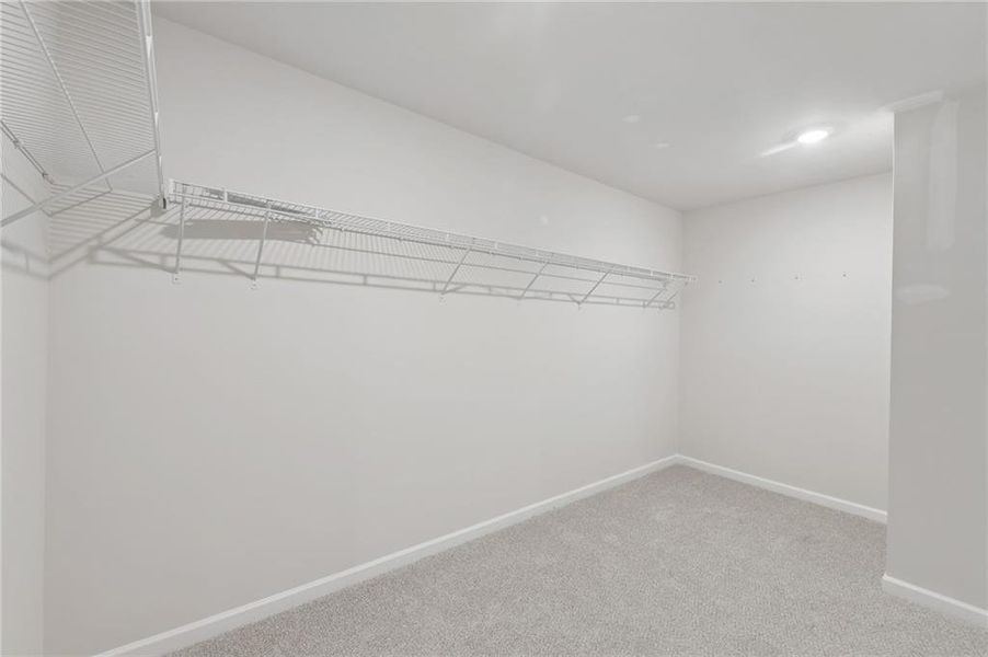 Spacious, unfurnished interior of a new home in Martin Springs - Estate Series, Lawrenceville (Image 44).