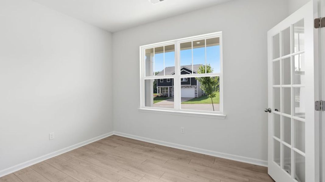 Spacious, unfurnished interior of a new home in Woodglen, Piedmont (Image 21). Spacious, unfurnished interior of a new home in Woodglen, Piedmont (Image 21).