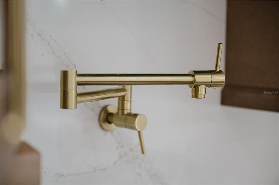 Close-up of interior finishes inside a home in , North Port (Image 20). Close-up of interior finishes inside a home in , North Port (Image 20).