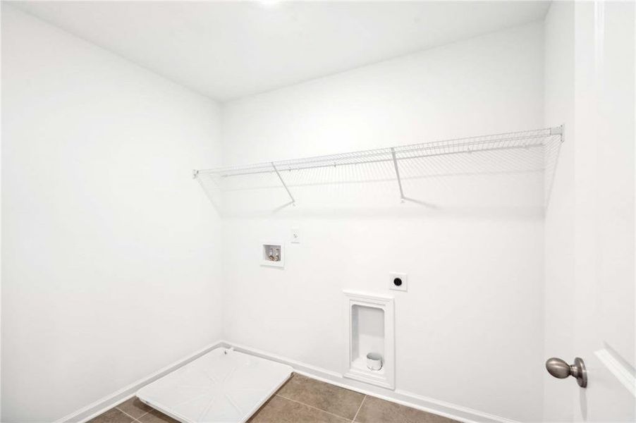 Spacious, unfurnished interior of a new home in Langston Reserve, Cartersville (Image 16). Spacious, unfurnished interior of a new home in Langston Reserve, Cartersville (Image 16).