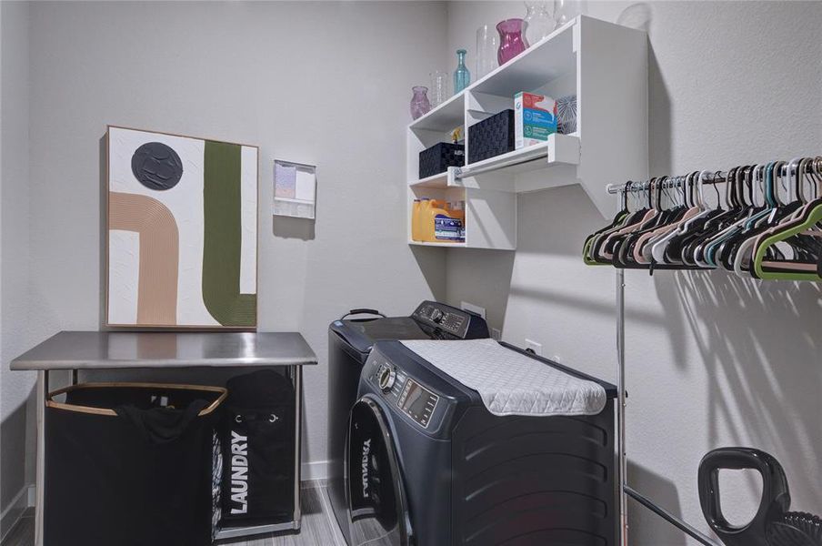 LAUNDRY ROOM