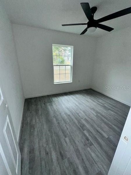 Spacious, unfurnished interior of a new home in , Ocala (Image 7).