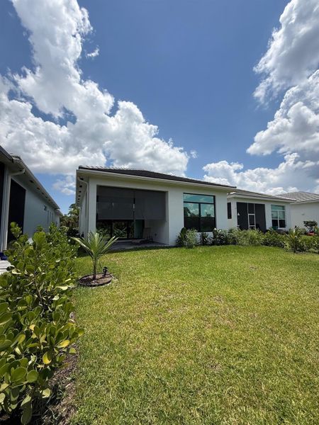 Exterior details and patio area of a home in , Port St. Lucie (Image 22).