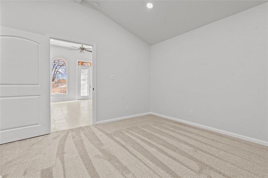 Spacious, unfurnished interior of a new home in , Weatherford (Image 20). Spacious, unfurnished interior of a new home in , Weatherford (Image 20).