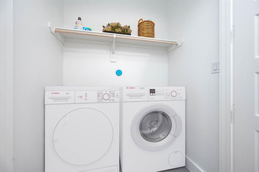 Utility room is on the third floor (this is virtuall staged, appliances not included).