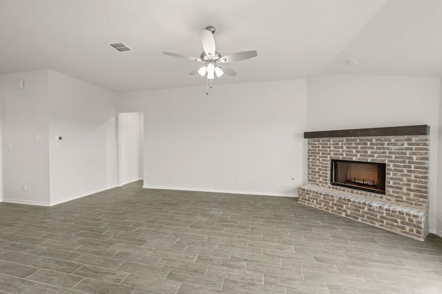 Front exterior of a new home in Myrtle Creek, Waxahachie, TX, highlighting curb appeal (Image 14).