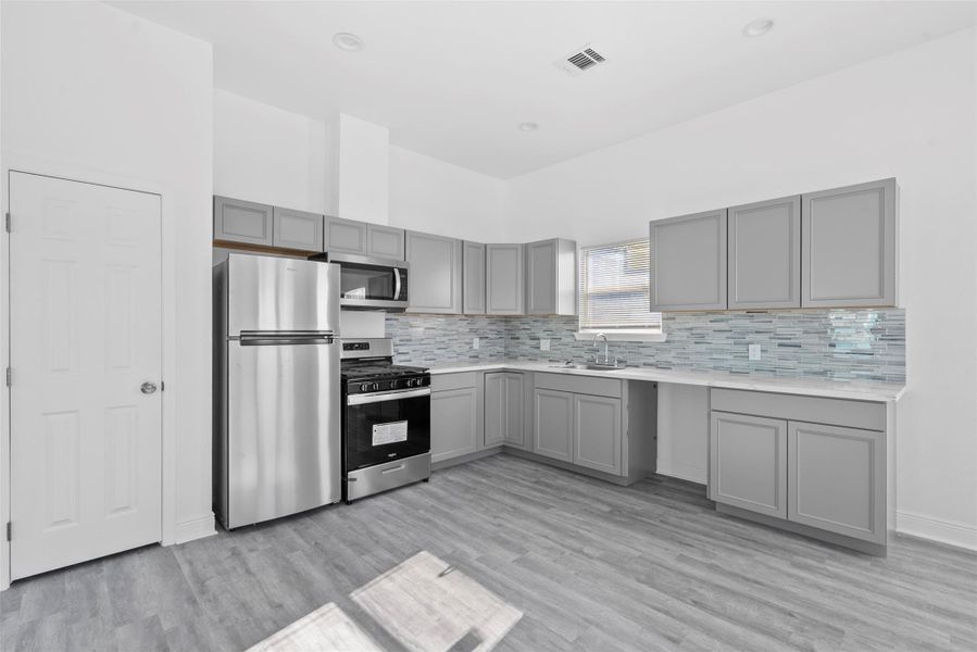 Image 15 of a home in . Image 15 of a home in .