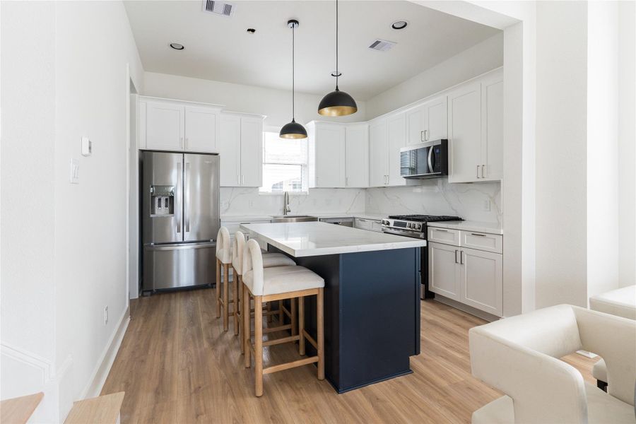 Furnished interior view inside a new home in , Houston (Image 31). Furnished interior view inside a new home in , Houston (Image 31).