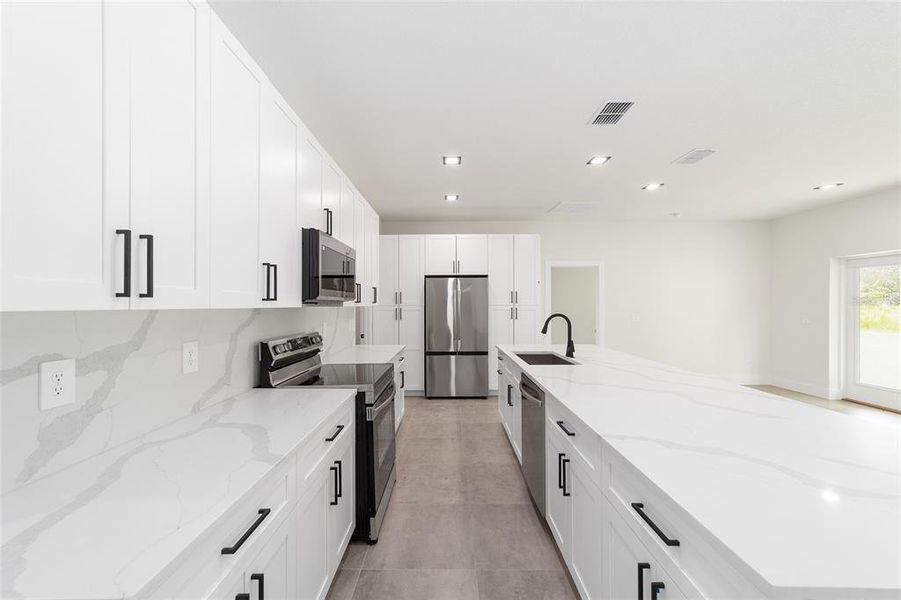 Furnished interior view inside a new home in , Ocala (Image 10).