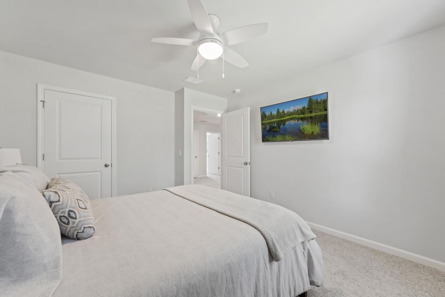 Furnished interior view inside a new home in The Ponds, Summerville (Image 12).