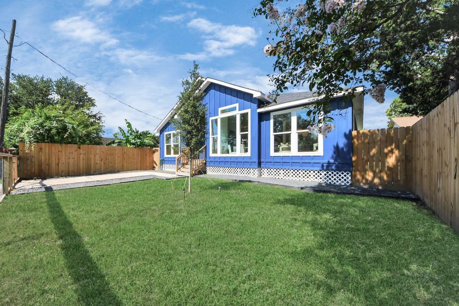The fully fenced front yard offers a rare blend of privacy and curb appeal—ideal for enjoying a morning coffee under the shade or letting your dog play safely out front. With room for garden beds, a cozy seating area, or even a swing, this space is ready to be personalized to match your lifestyle.