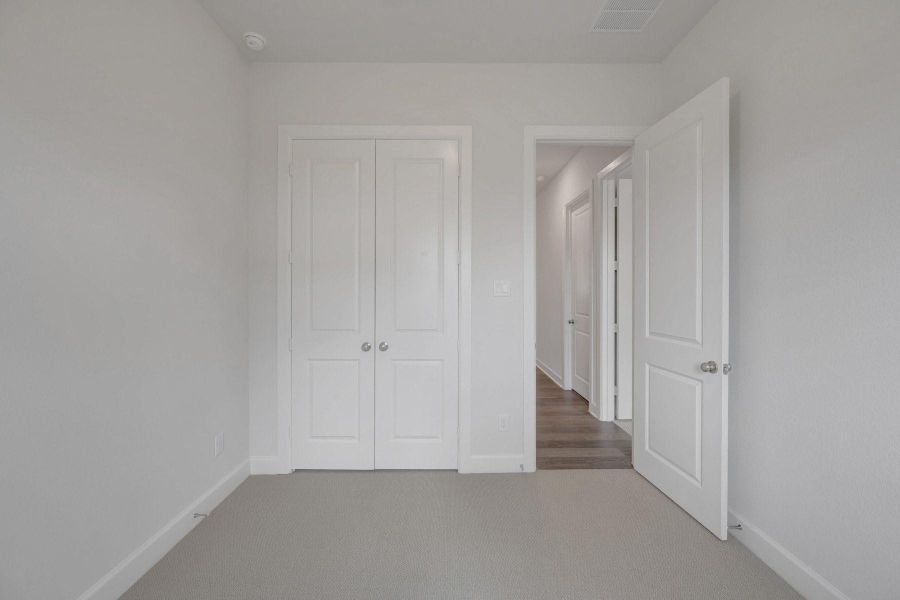 Spacious, unfurnished interior of a new home in Brookewater - Ascent Collection, Rosenberg (Image 25).