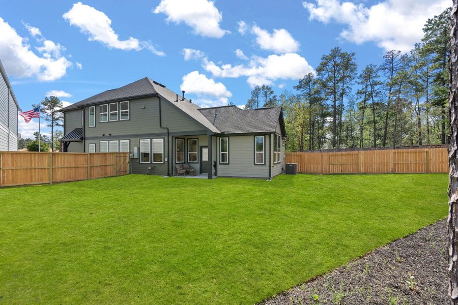 Exterior details and patio area of a home in Santa Rita Ranch, Liberty Hill (Image 4).
