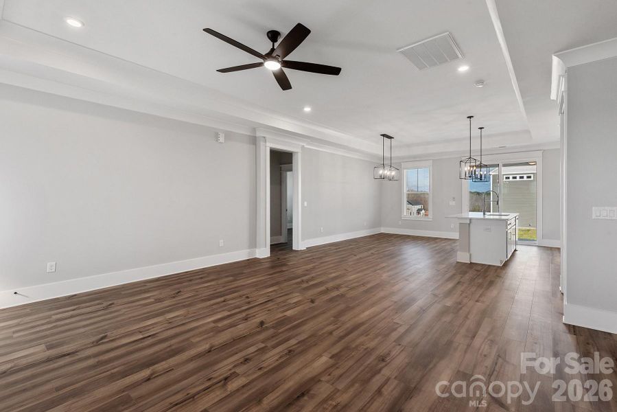 Spacious, unfurnished interior of a new home in Stoneridge Hills, Rock Hill (Image 17).