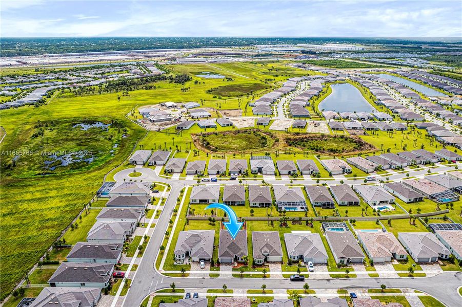 Image 42 of a home in Del Webb Tradition.