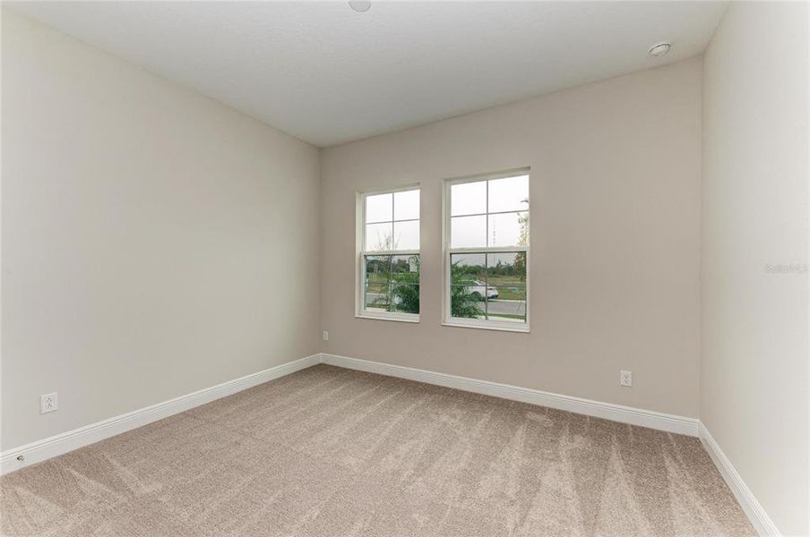 Spacious, unfurnished interior of a new home in Mirada, San Antonio (Image 29).