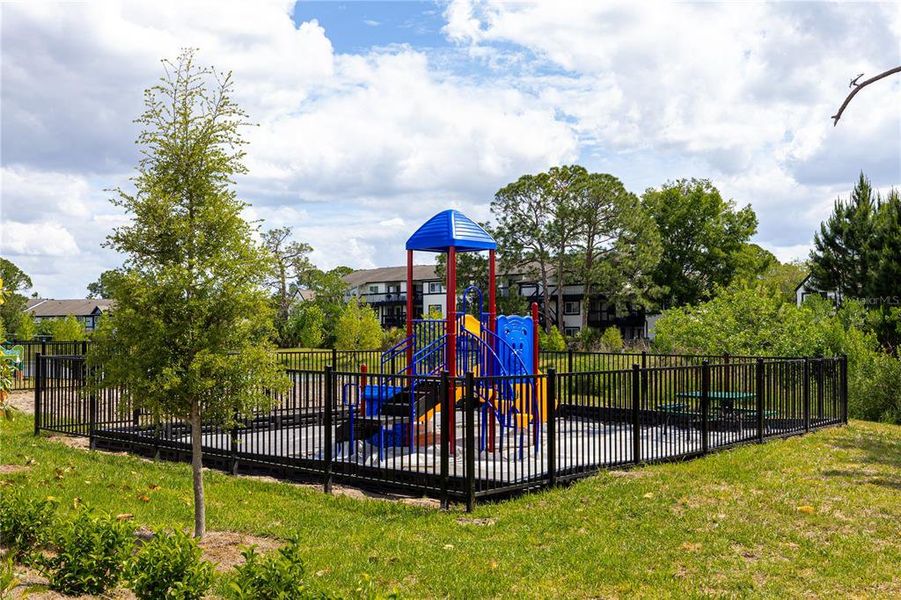 Community amenities in , Orlando (Image 33).