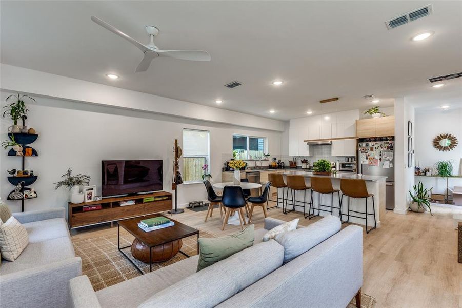 Furnished interior view inside a new home in , Greenville (Image 9).