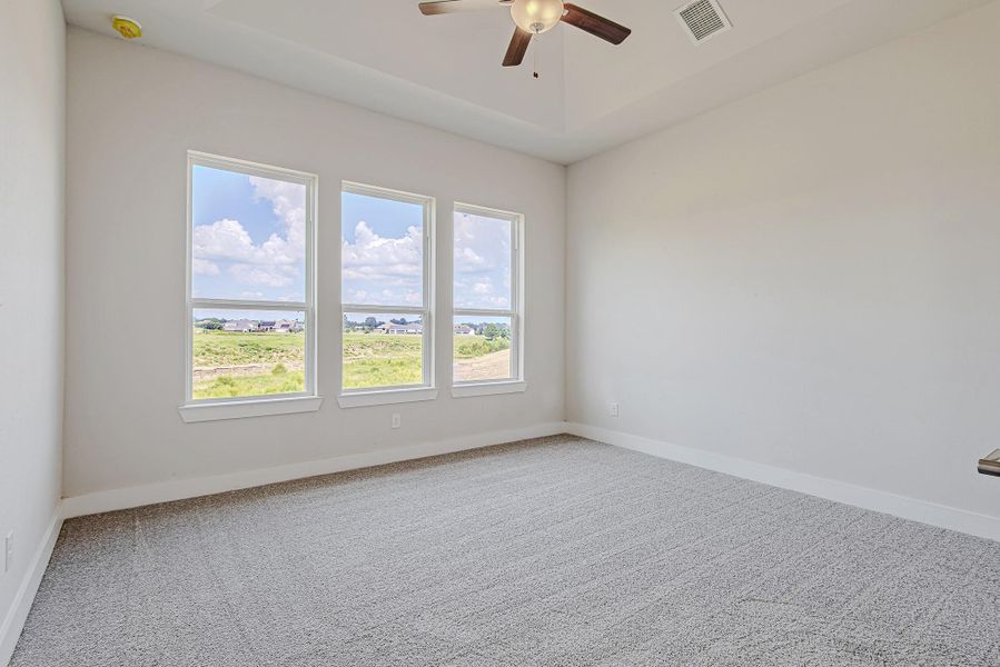 Spacious, unfurnished interior of a new home in WaterStone, Montgomery (Image 23). Spacious, unfurnished interior of a new home in WaterStone, Montgomery (Image 23).