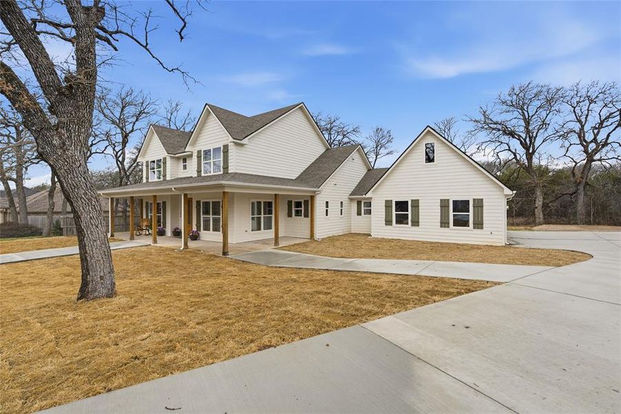 Front exterior of a new home in , Waco, TX, highlighting curb appeal (Image 23). Front exterior of a new home in , Waco, TX, highlighting curb appeal (Image 23).