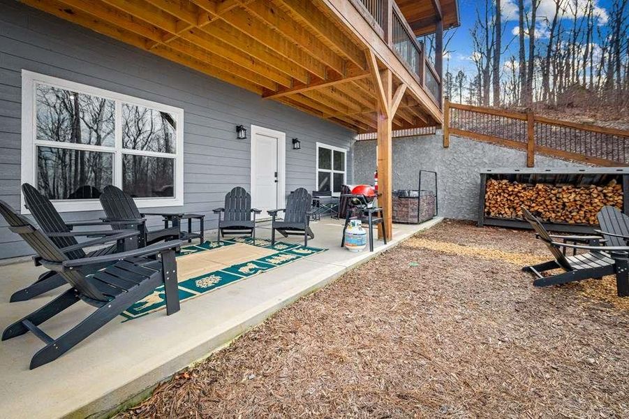 Exterior details and patio area of a home in , Talking Rock (Image 34).