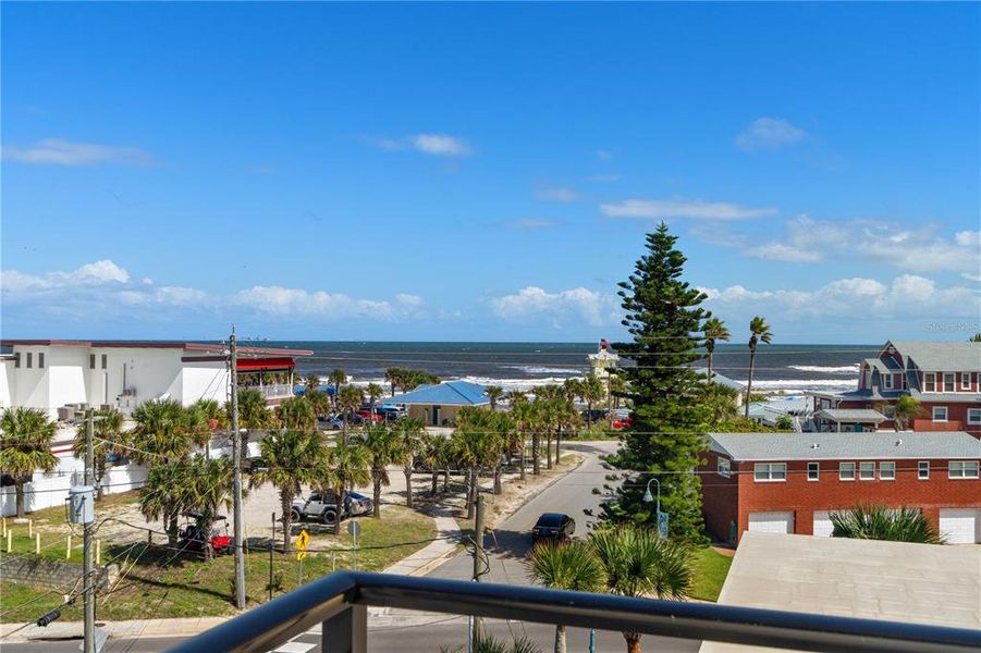 Exterior details and patio area of a home in , New Smyrna Beach (Image 47).