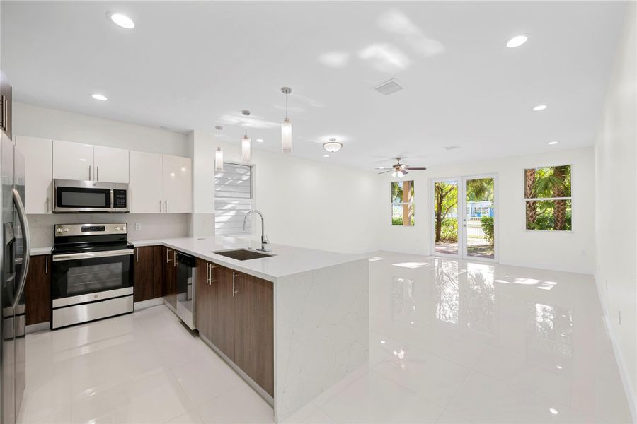 Furnished interior view inside a new home in , Fort Lauderdale (Image 8).