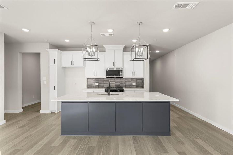 07. 704 Prosper - Kitchen